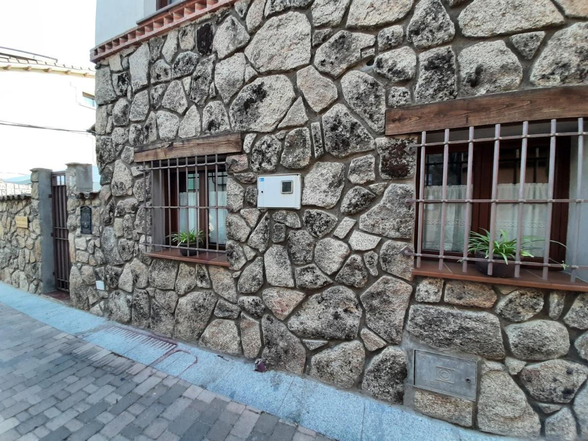 Villa Casa Con Patio Y Chimenea En Piedralaves Esterno foto
